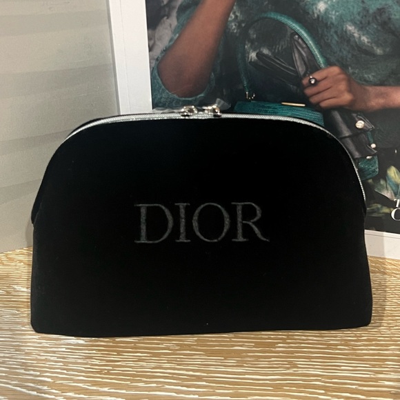 New! Authentic DIOR Beauty Black pouch & Diorshow 4 piece set - Picture 5 of 12
